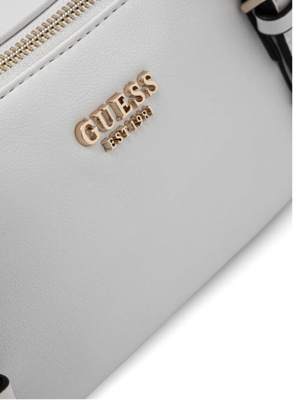 GUESS JEANS