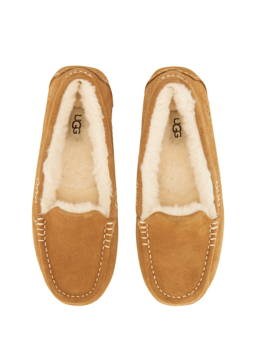 Ugg