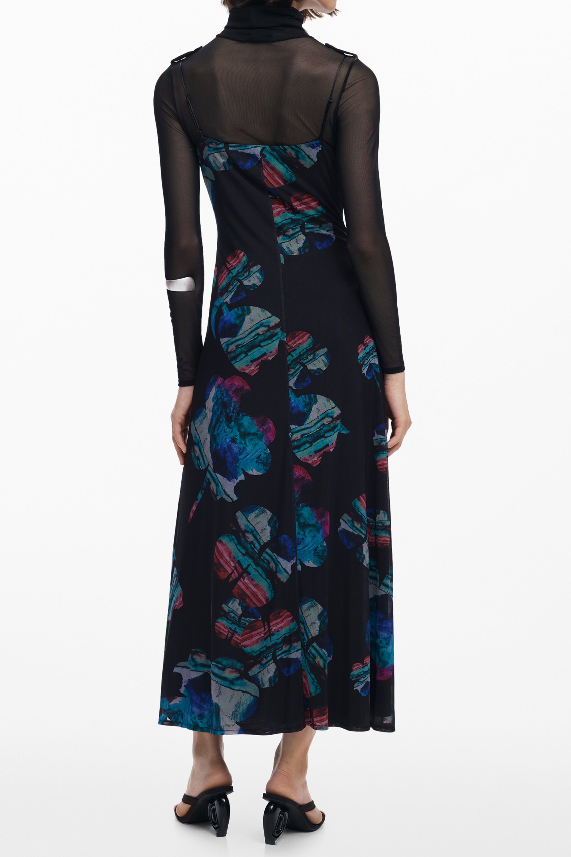 DESIGUAL