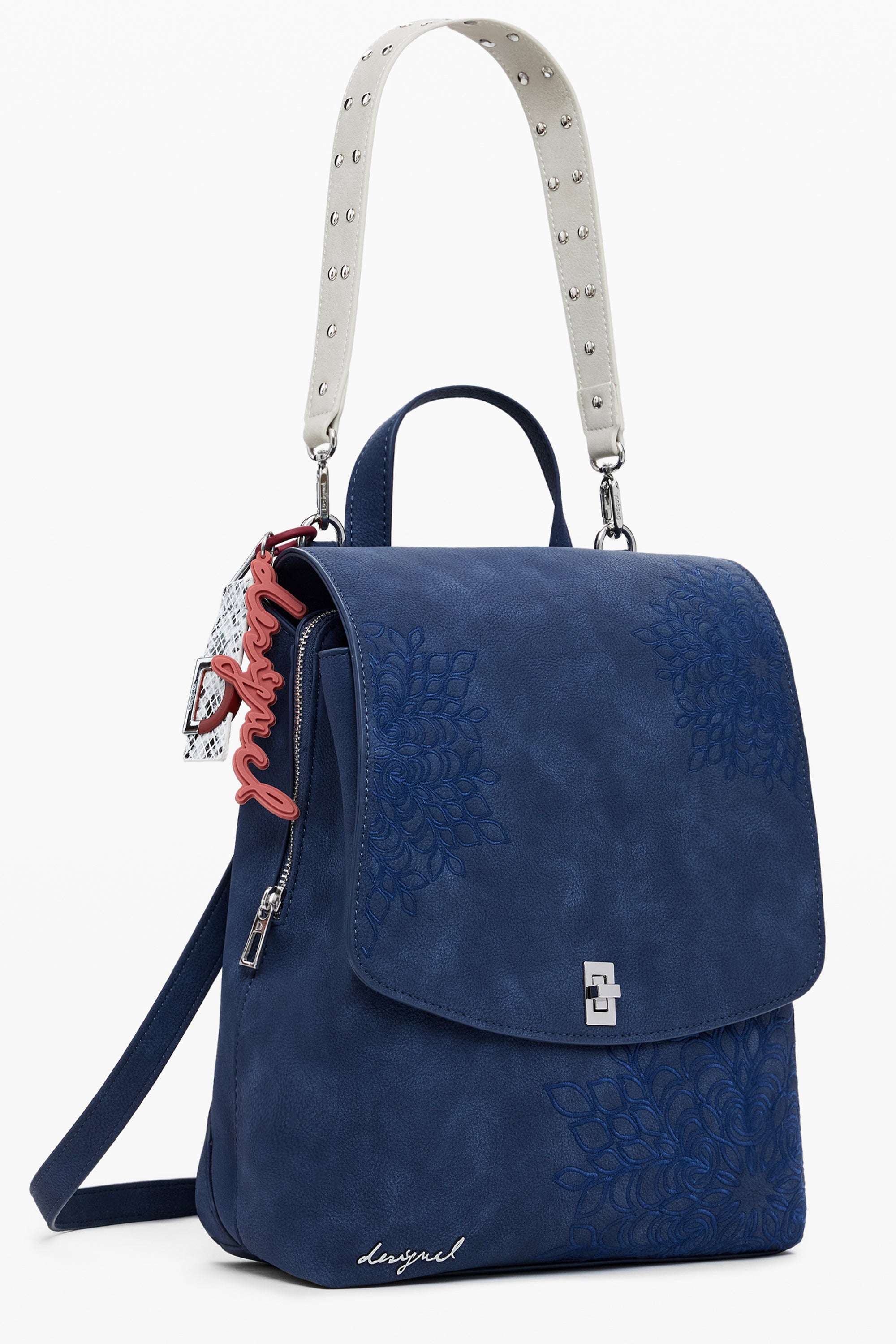 DESIGUAL