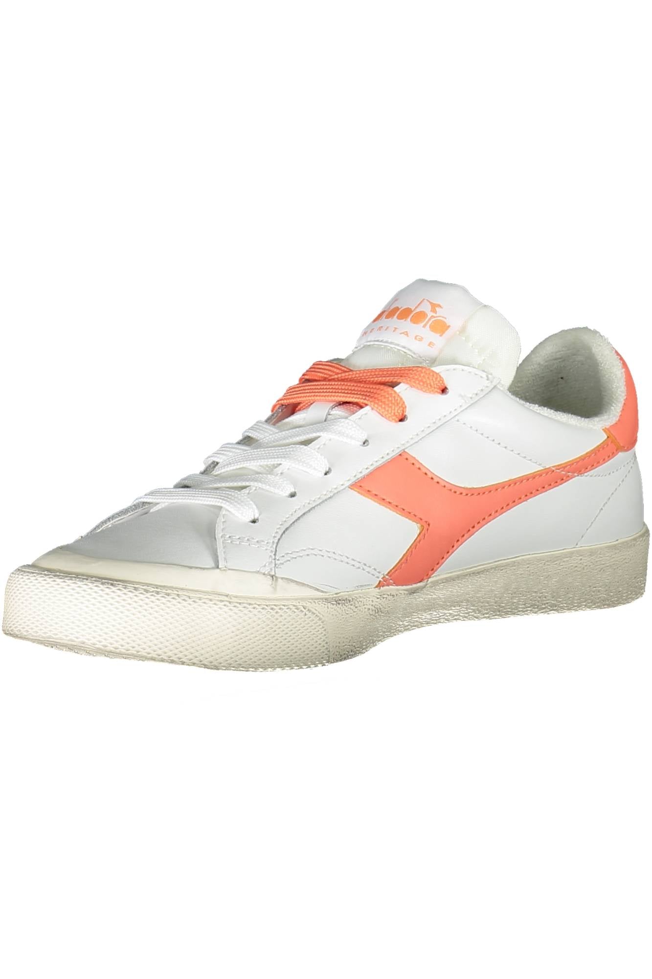 DIADORA