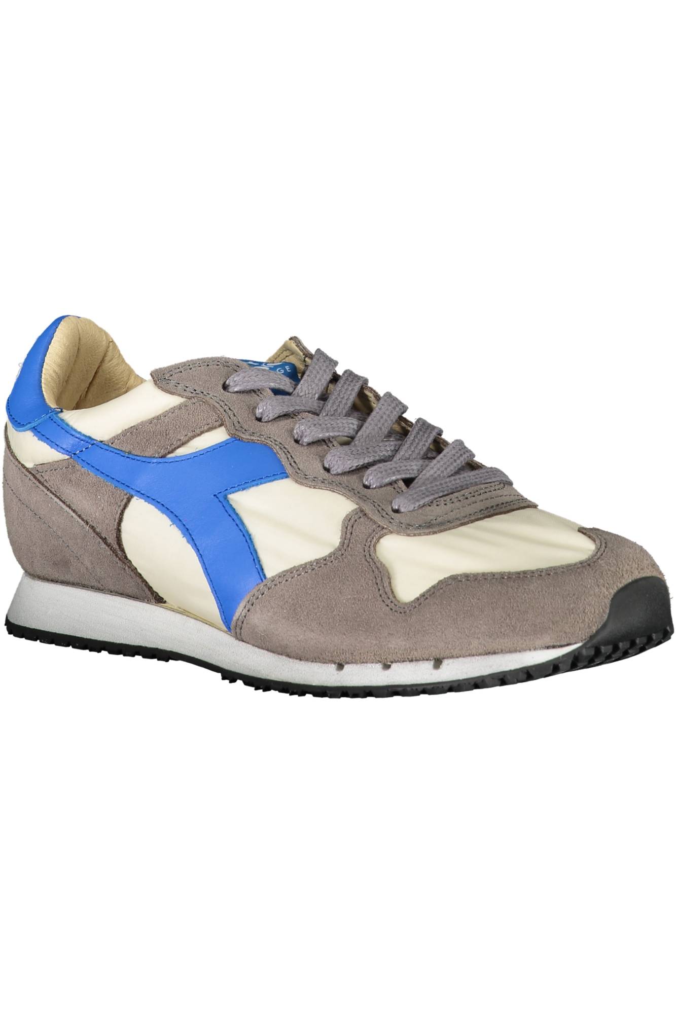 DIADORA
