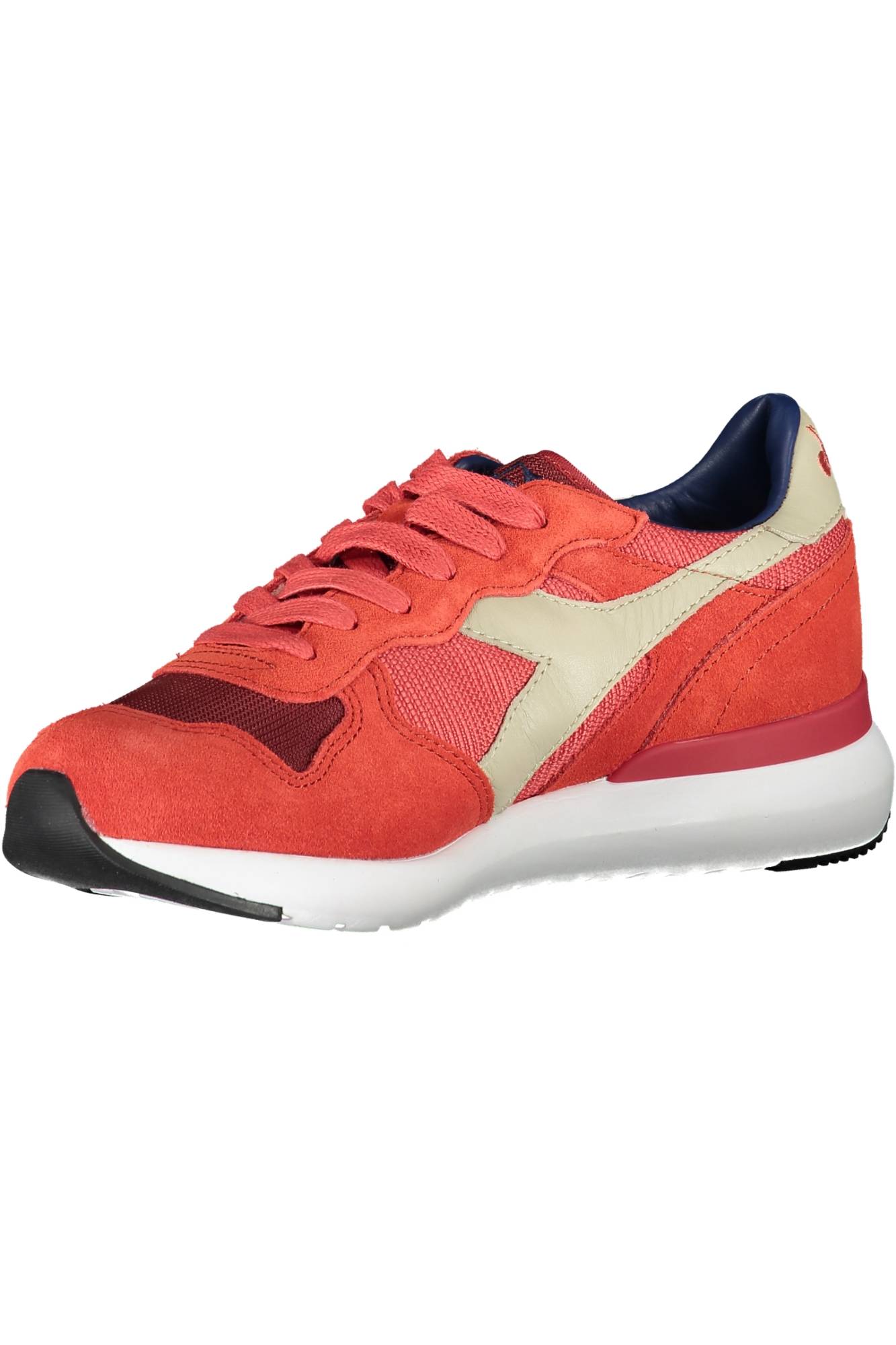 DIADORA
