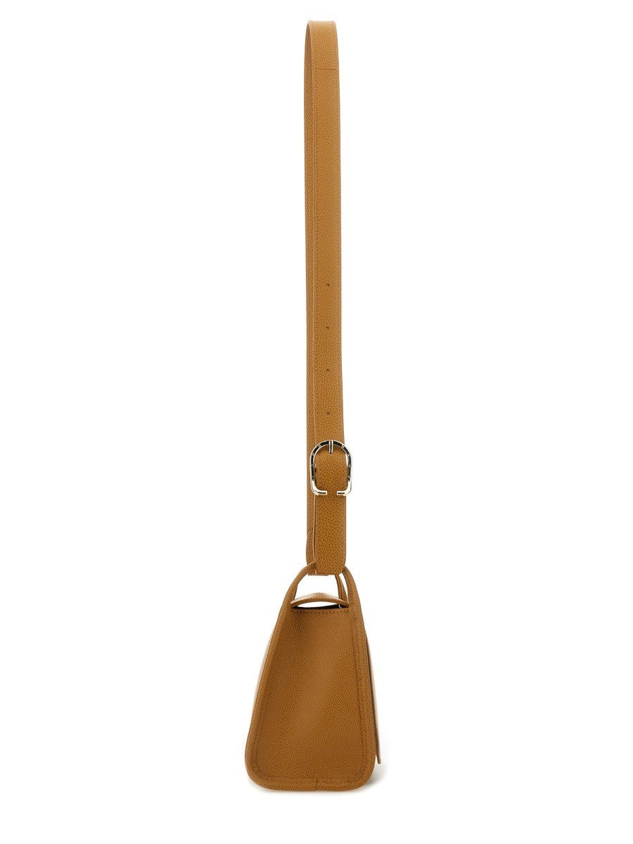 LONGCHAMP