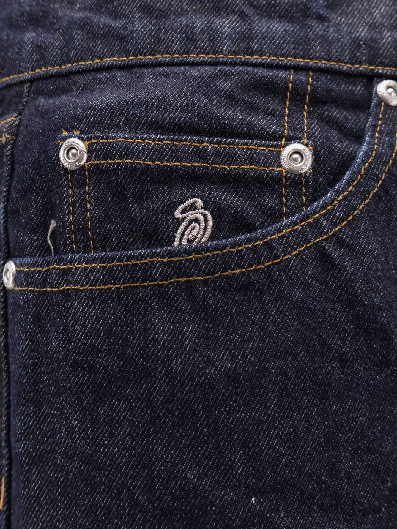 STUSSY